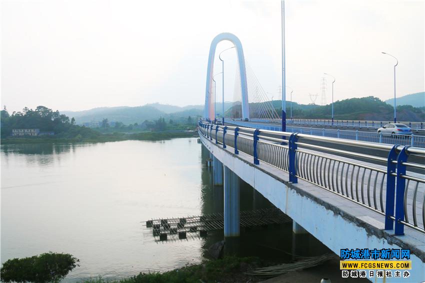 防城港西湾绿道沿途风景如画